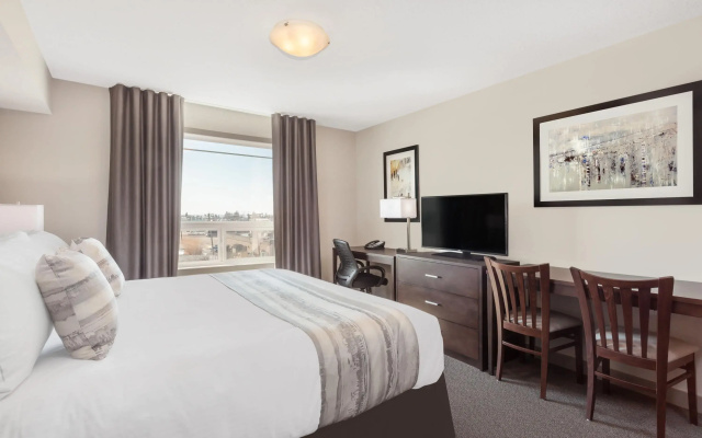 Ramada by Wyndham Grassland