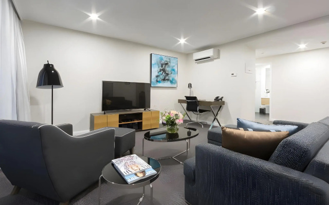 Avenue Hotel Canberra