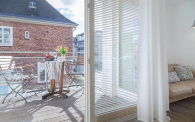 Bom22A 3 White Water