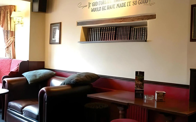 Red Lion Hotel Adderbury by Greene King Inns
