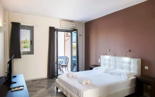Armonia Luxury Hotel