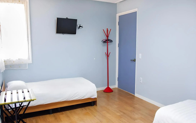 24 Guesthouse Gangnam Center