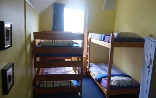 Bon Accord Backpackers