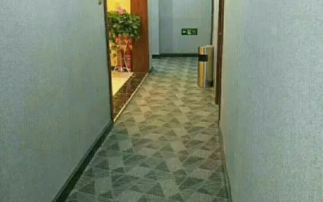 Shangqiu Youjia Express Hotel