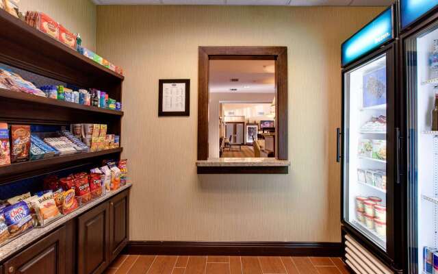 Hampton Inn & Suites Chicago/St. Charles