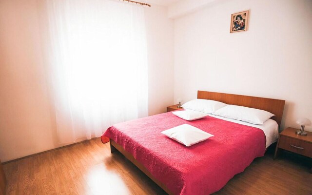Nice Home in Vodice With Wifi and 3 Bedrooms
