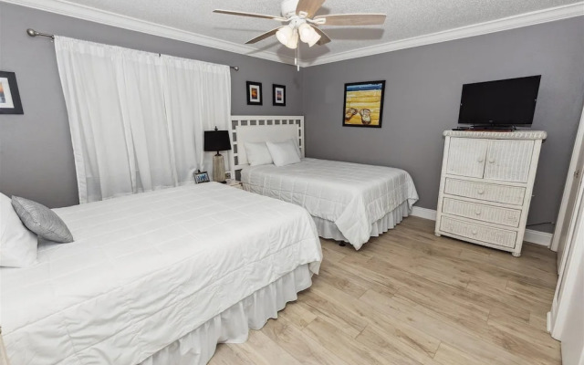 Shoreline 3042 Condo