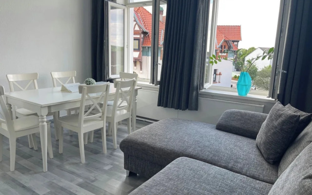 4 room new apartment center contactless