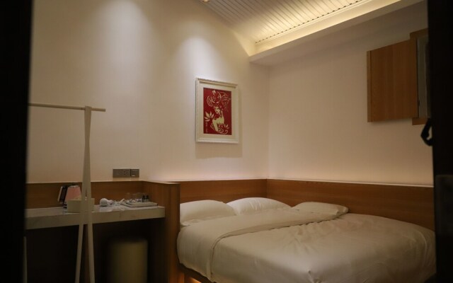Satanga Elegant Residence
