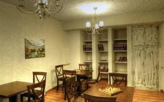Hotel 1450