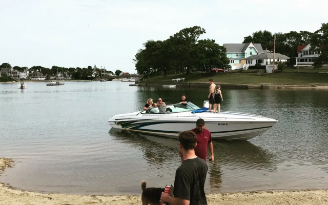 The Onset Beach Compound-Cape Cod Beach Resort & Oceanic Habitat