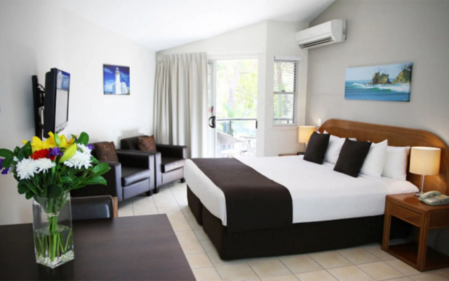 Byron Beachcomber