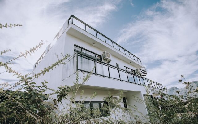 Ruili Tea Villa