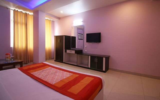 OYO 4690 Hotel Kanta International