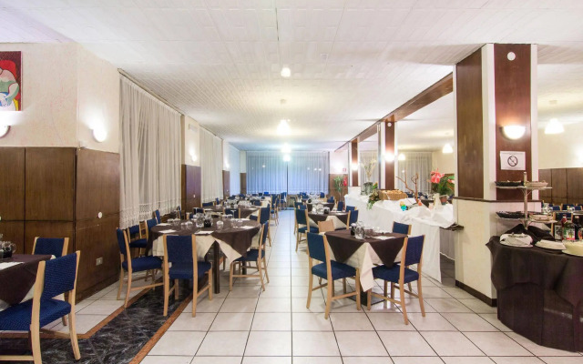 Hotel Excelsior Cimone