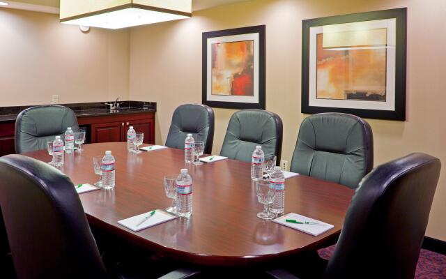 Holiday Inn South Plainfield-Piscataway by IHG
