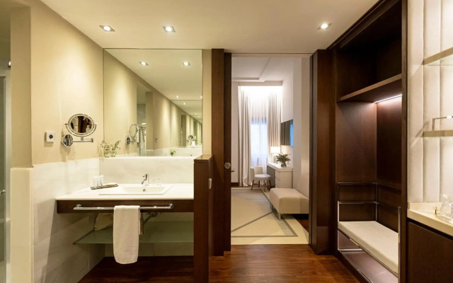 Swiss-Belhotel Blulane Manila Philippines