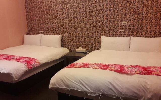 Luodong Night Market Yis B&B