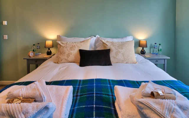 Heartseed House B&B
