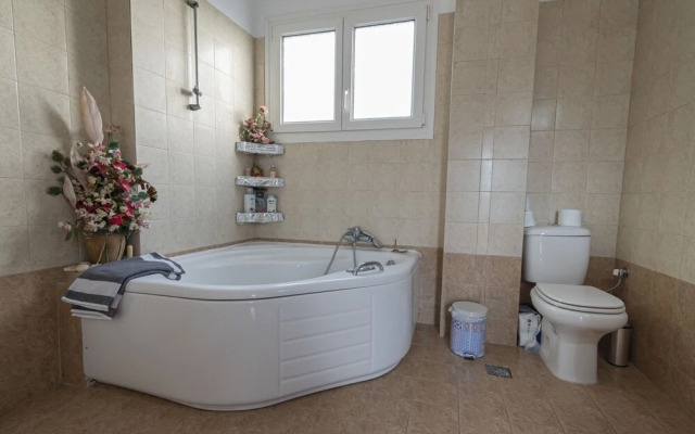 Giota Hill House by Rentalspro-nea Moudania