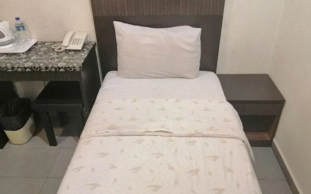 OYO 89948 Hotel Masai Utama