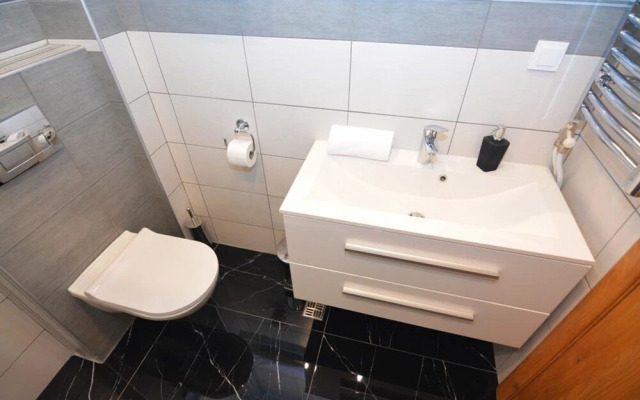 Balabusic Two-bedrooms Deluxe Apartment No.9