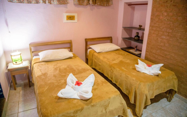 Hospedagem Beija-flor - Espaço Flor Das Águas