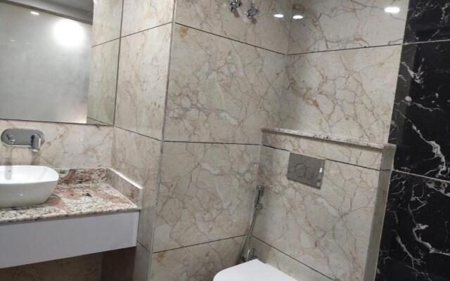 Green Hotel - Behind Parmarth Niketan