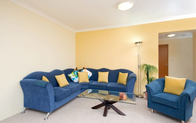 St George, Unit 8/19 Weatherly Close