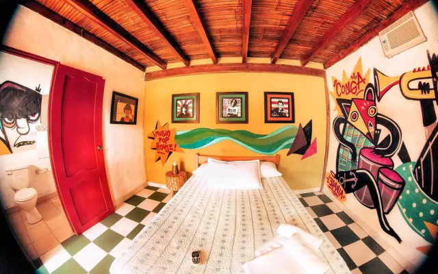 Pop House Montañita