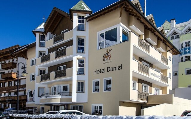 Hotel Daniel