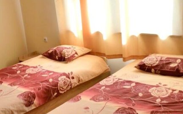 Guesthouse River House