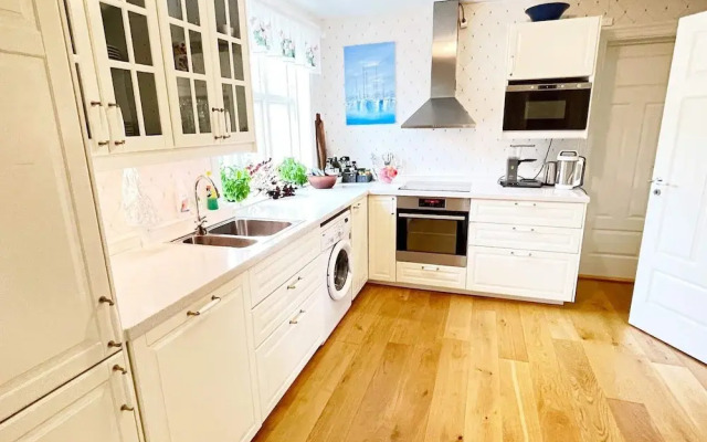 10 Person Holiday Home in Arendal-by Traum