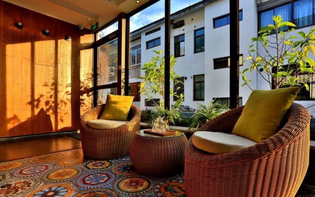 Dreamland Inn Lingyin Xijian Branch