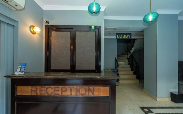Raymond Blue Hotel