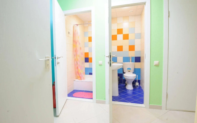 Happy House Hostel