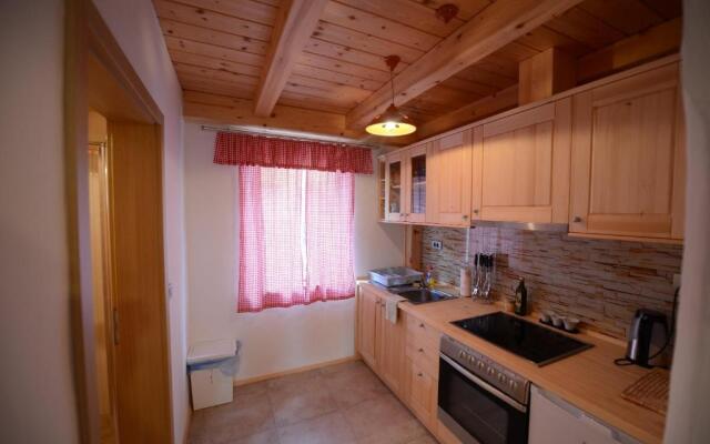 Apartments Mojca
