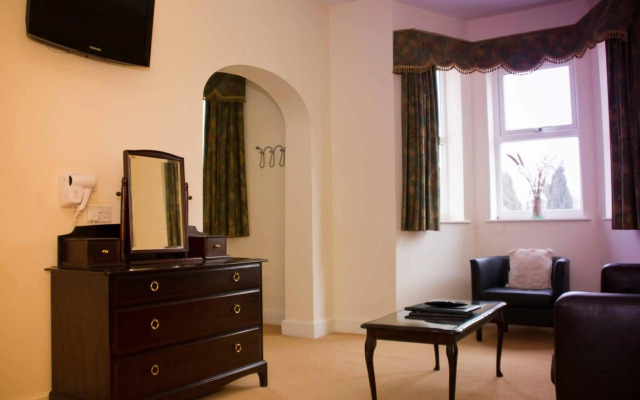 Beverley Hotel
