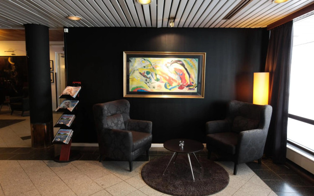 First Hotel Witt