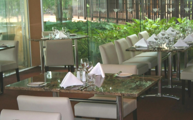 Novotel Swan Valley Vines Resort