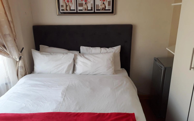 Peace & Lovely Bed And Breakfast