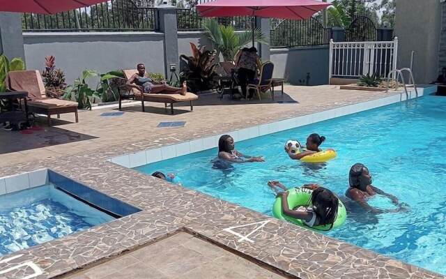 Skyz9 Hotel