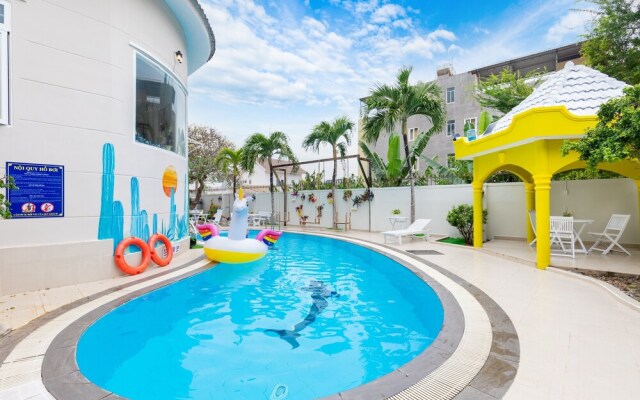 Diamond Sea Apartment