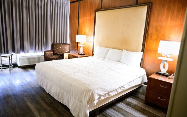 Oaks Motel Greensboro Nc