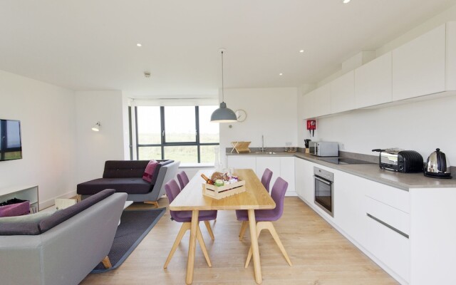 Buckie 2 Bed Luxury Apartment