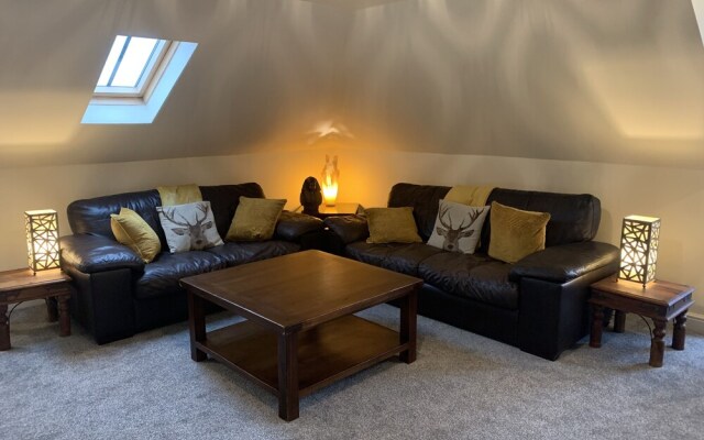 Ayr Loft Apartment With Fabulous Views
