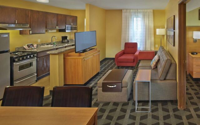 The Residences at Tewksbury
