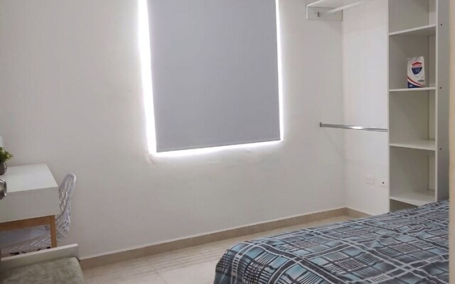 Devoted Hoestel in Cancun With Equipped Kitchen, Pool, Close to Beaches & More!