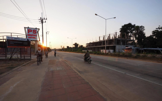 PS Sriphu Hotel
