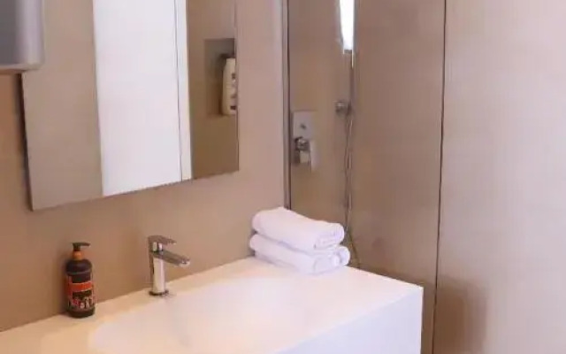 Skanderbeg Square Deluxe 1